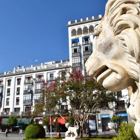 Apartment Penthouse In Front Giralda